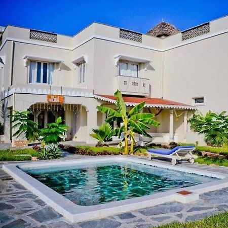 White Villa - Paparemo Beach Watamu Extérieur photo
